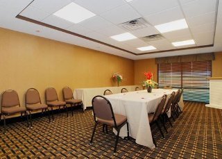 Hotel Comfort Suites