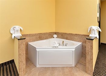 Hotel Comfort Suites