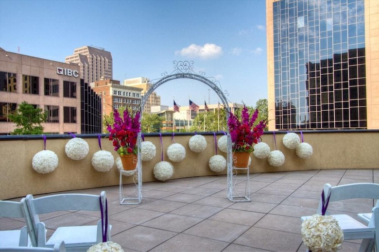 Hotel Embassy Suites San Antonio Riverwalk Downtown