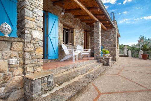 Villa Rusella With Terrace & Breathless Sea Views