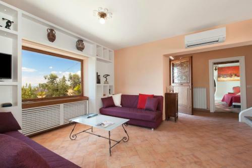 Villa Rusella With Terrace & Breathless Sea Views