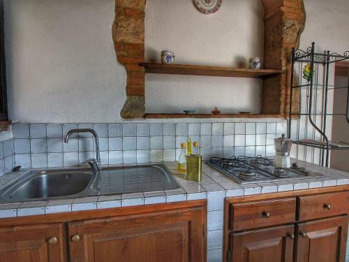 Holiday Home In Tuscany With Swimming Pool
