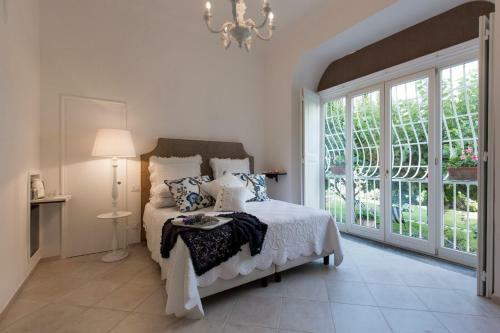 Bed & Breakfast Palazzo Cacace Relais