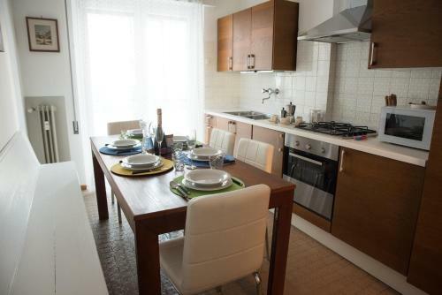Guestfriendly 607 - My Venice Apartment
