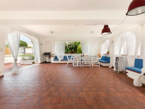 Mola Di Bari Villa Sleeps 13 Pool Air Con Wifi