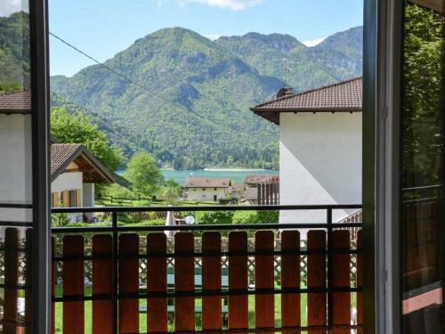 Gorgeous Apartment In Val Di Ledro With Private Terrace