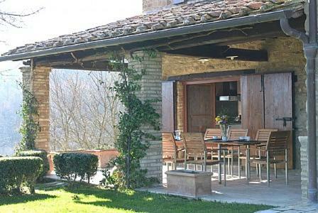 Monterchi Villa Sleeps 8 Pool Air Con Wifi