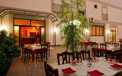 Hotel La Tana Del Lupo