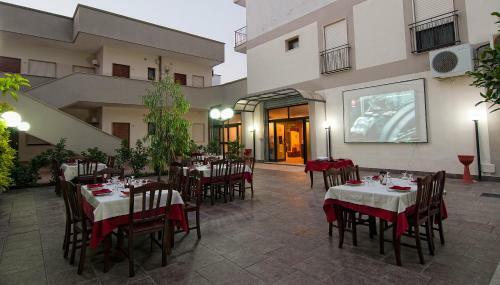 Hotel La Tana Del Lupo