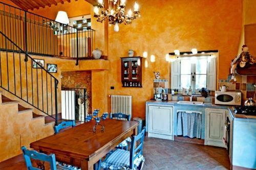 Bobolino Villa Sleeps 4 Pool Wifi