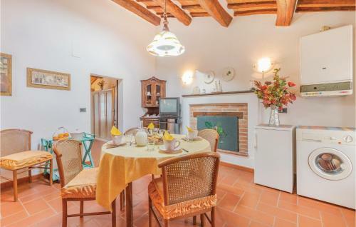 Two-bedroom Apartment In Montepetriolo -pg-