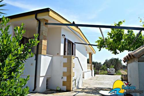 Sh-salento Villetta Fuggiacune