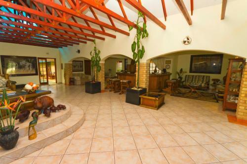 Hostal Zulani Guest House