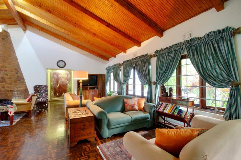 Hostal St. Lucia Wetlands Guest House