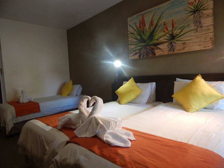 Elephant Lake Hotel