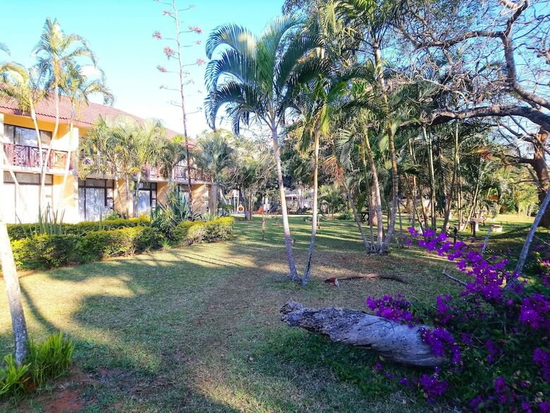 Elephant Lake Hotel