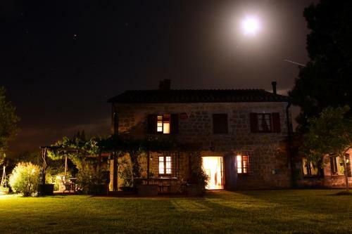 Otricoli Villa Sleeps 10 Pool Wifi