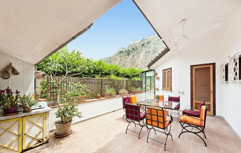 Bed & Breakfast Mamamia Mondello Home