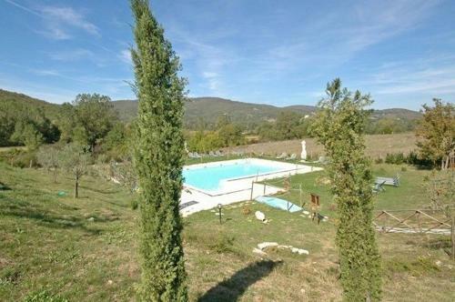 Passignano Sul Trasimeno Apartment Sleeps 4 Pool