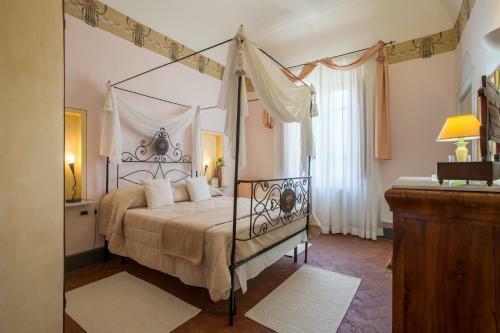 Fabbrica Villa Sleeps 10 Pool Air Con Wifi