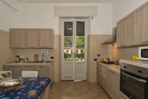 Bed & Breakfast Holiday Pisa Gare