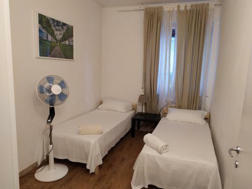 Hostal Pisa Central Station Apartment