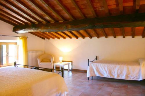 Piegaio Basso Villa Sleeps 16 Pool Wifi