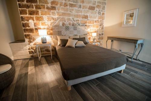 Home Village B&B