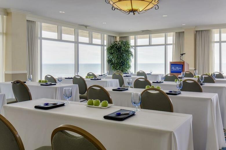 Hotel Shores Resort And Spa