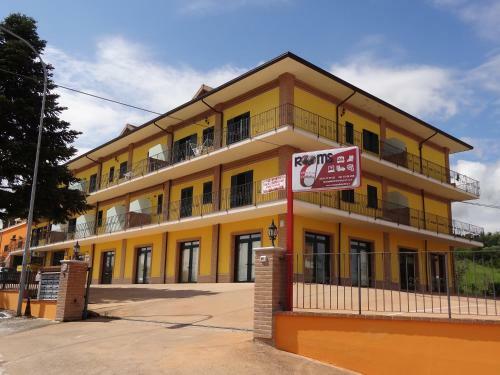 Hostal Affittacamere Rooms Di Matteo