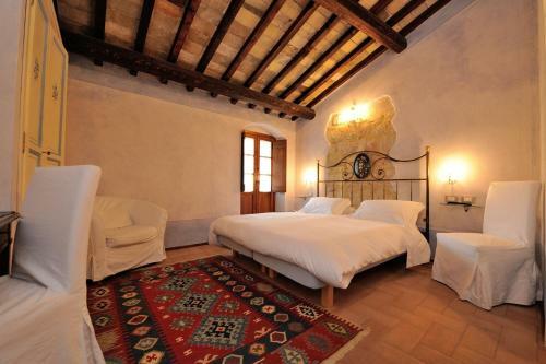 Two-bedroom Apartment In Scheggino I