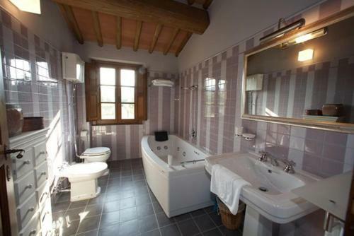 Strada In Chianti Apartment Sleeps 7 Pool Air Con