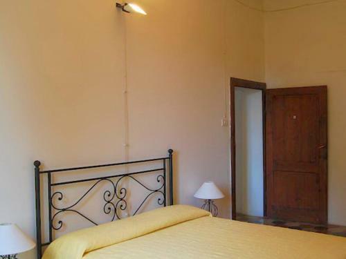 Strada Villa Sleeps 17 Pool Wifi
