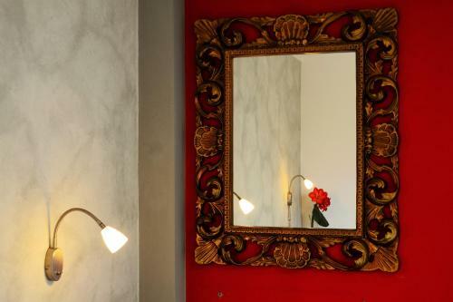 Apartamento Appartamento Red & Grey