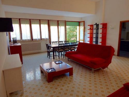 Apartamento M145 - Marcelli, Ampia Villetta Completamente Accessoriata