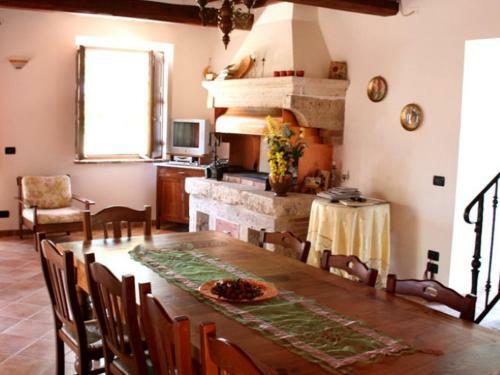 Macciano Villa Sleeps 10 Pool Wifi