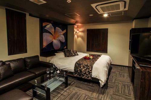 Hotel Grande (love Hotel)
