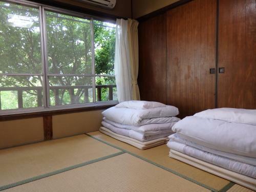 Hostal Guesthouse Tamura
