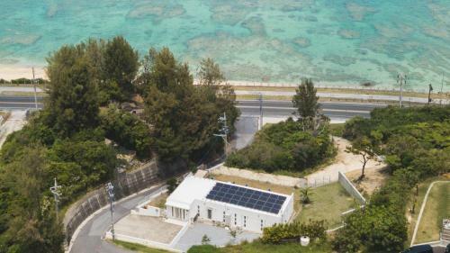 Hermit Hills Apartment In Okinawa Colors