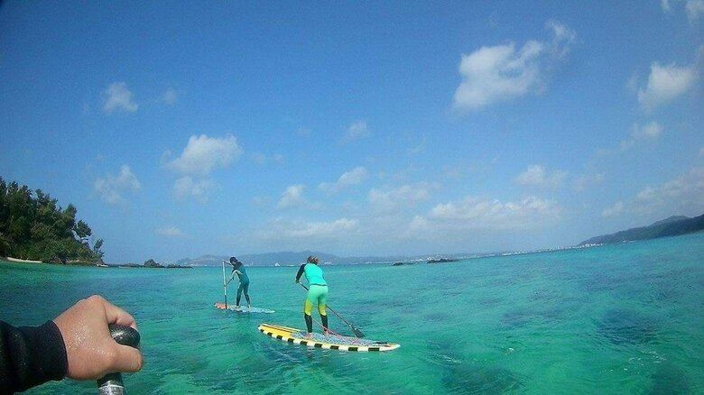 Hostal Tropical Surf House Okinawa
