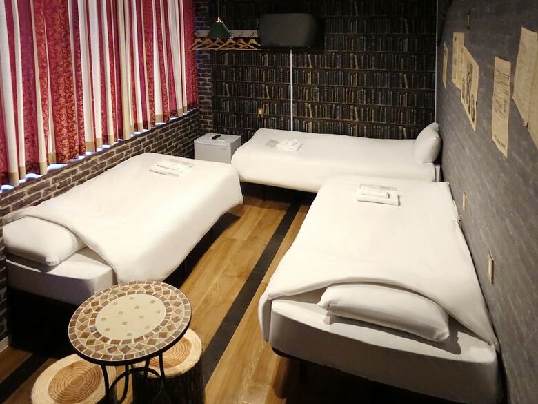 Albergue Briller Universal Japon