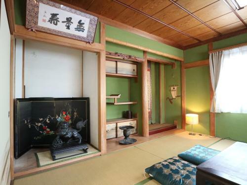 Apartamentos Base Osaka