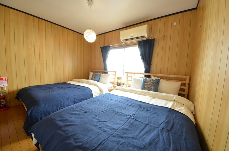 Private Room Rosso