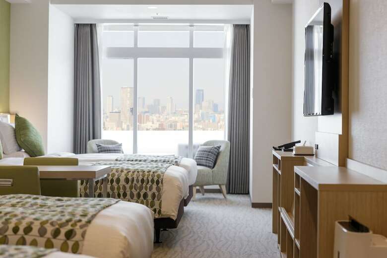 Art Hotel Osaka Bay Tower