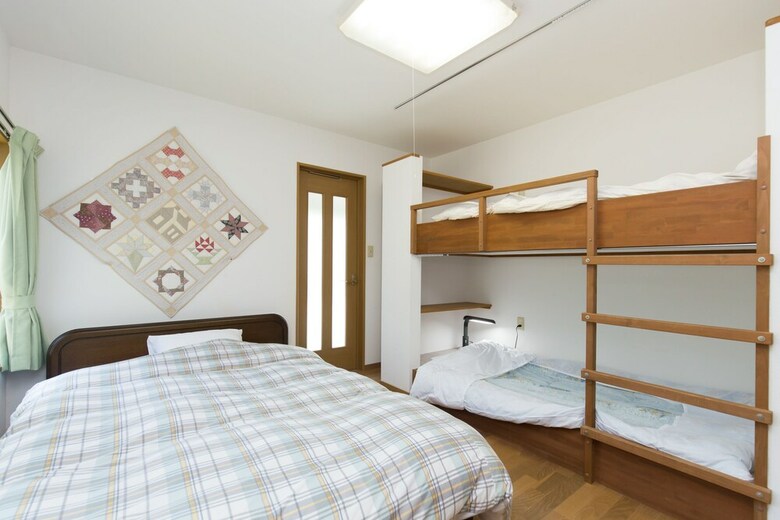 Hostal Hull House