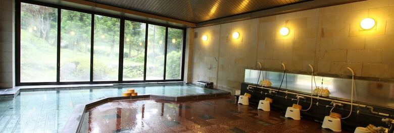 Takeo Century Hotel
