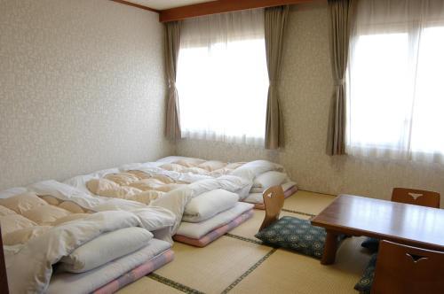 Hotel Road Inn Toba