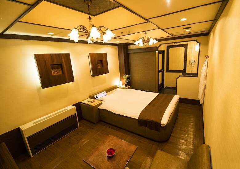 Hotel Metro (adult Only)