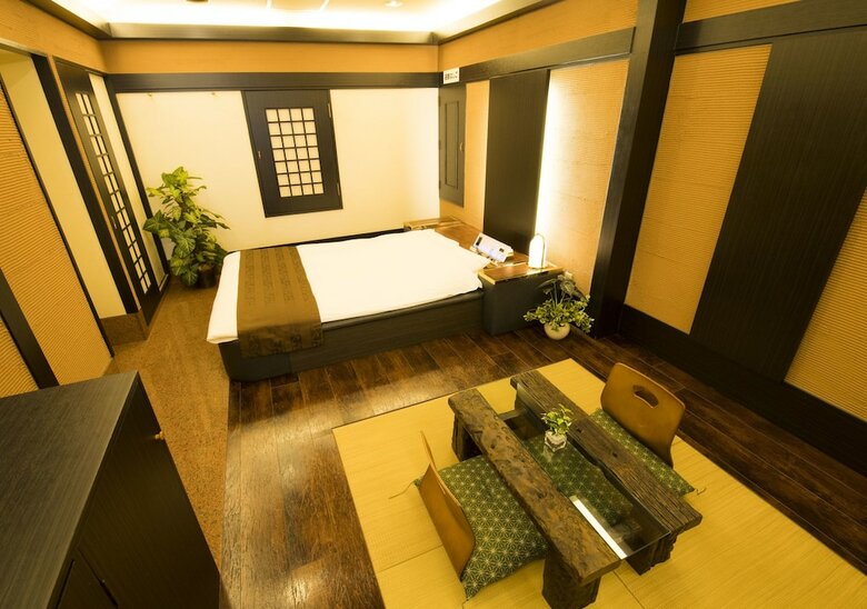 Hotel Metro (adult Only)
