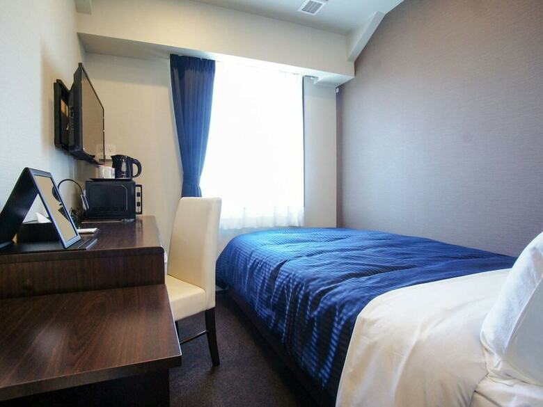 Hotel Livemax Yokohama Motomachi Ekimae